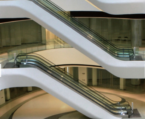 35 Grad-Rolltreppen in den Mallen