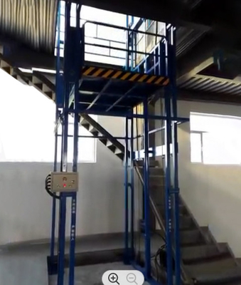 500KG kleiner hydraulischer Fracht-Aufzug des Aufzugs-7500mm der Fracht-0.25m/S