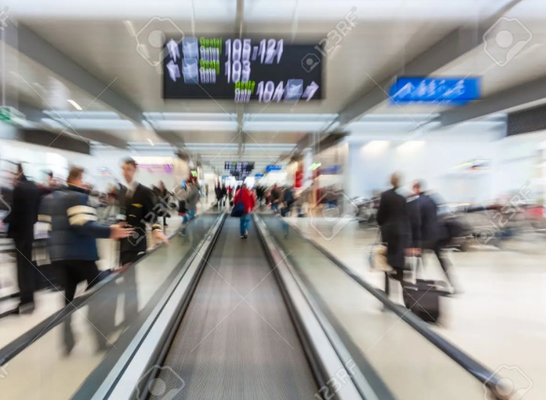 Der 11 Grad-Flughafen-beweglicher Gehweg VVVF steuerte Aluminiumlegierungs-Rollsteige